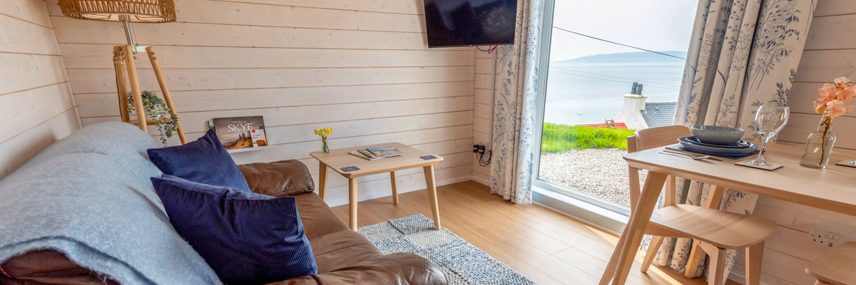 Cabin Lounge